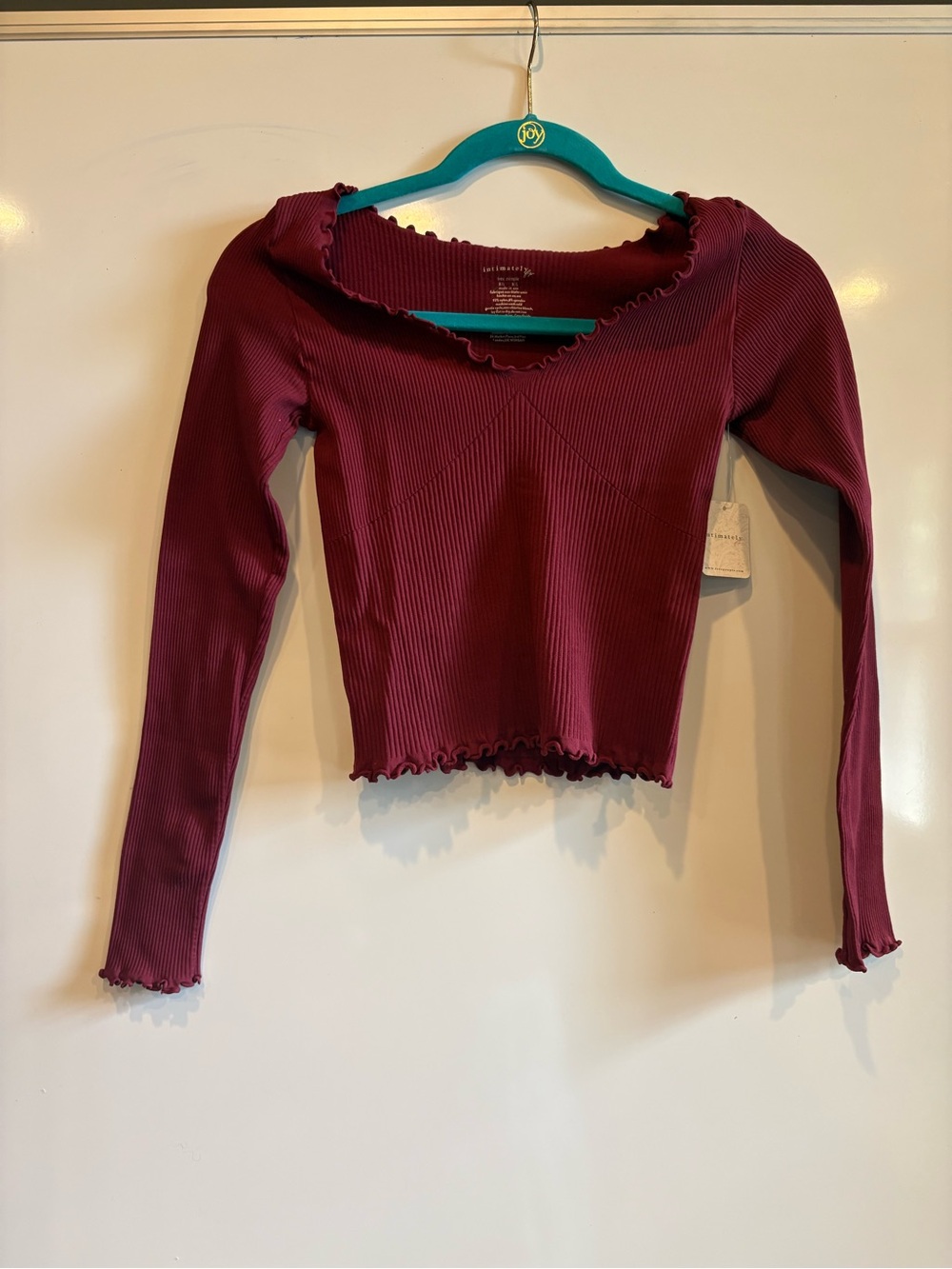 Women’s Ribbed Long-Sleeve Lettuce Edge Top - Burgundy